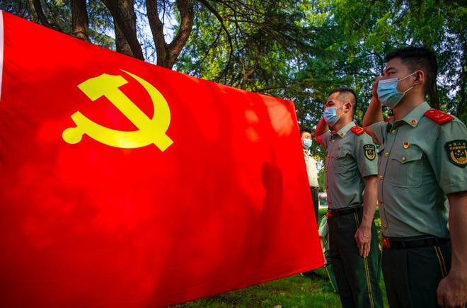 血战大王庄：双方共七个团奋力拼杀，围观的国军吓的投降